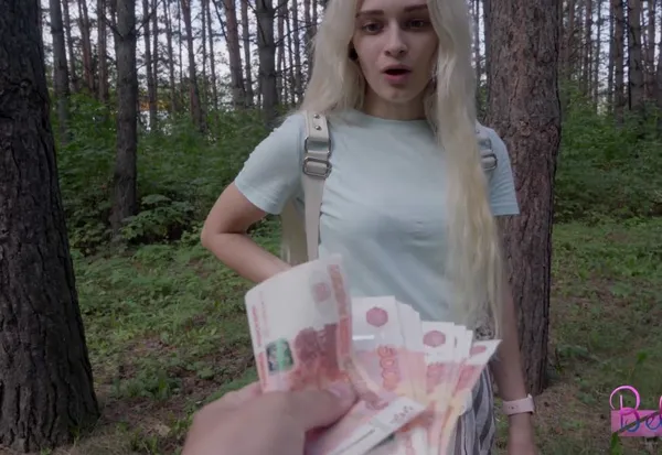 cách để em bảo vệ anh Dùng tiền gạ đụ tình nhân hám tiền ngay trong rừng vắng vẻ